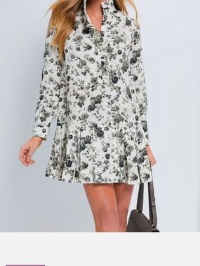 Tuckernuck Faded Roses Tate Dress